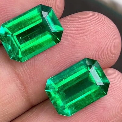 Photo Afghan emerald