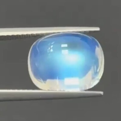 Photo blue moonstone