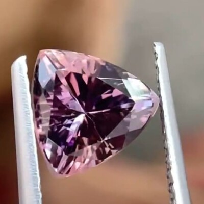 photo of a Lavender Tanzanite