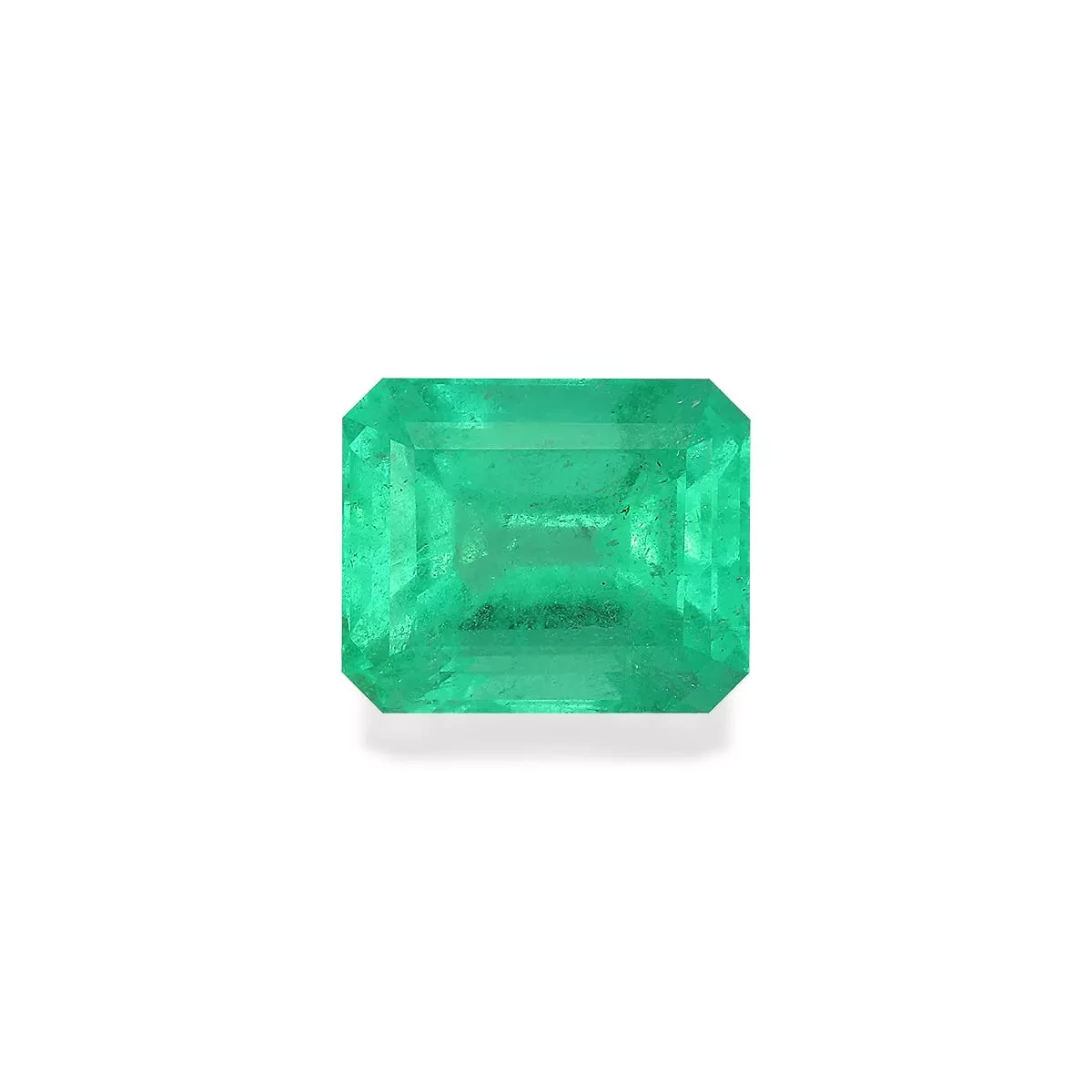photo natural emerald without inclusions